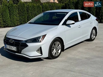 Авто Hyundai Elantra 2018 № 8677122
