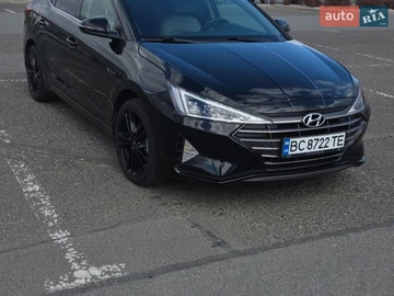Авто Hyundai Elantra 2020 № 8677145