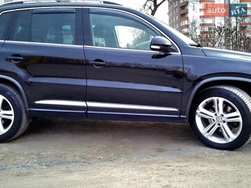 Авто Volkswagen Tiguan 2015 № 8677159