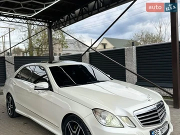 Авто Mercedes E-Class 2013 № 8677169