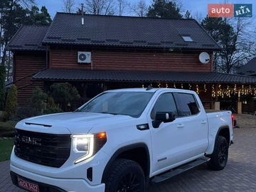 Авто GMC Sierra 2022 № 8677308