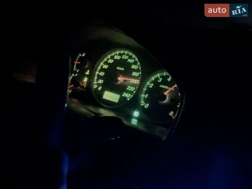 Авто Mazda 626 2001 № 8677341