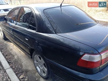 Авто Opel Omega 2000 № 8677361