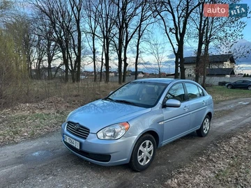 Авто Hyundai Accent 2010 № 8677409