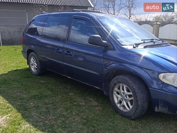 Авто Chrysler Grand Voyager 2002 № 8677410