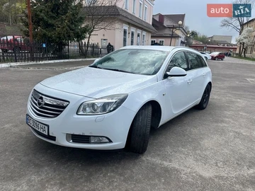 Авто Opel Insignia 2012 № 8677472