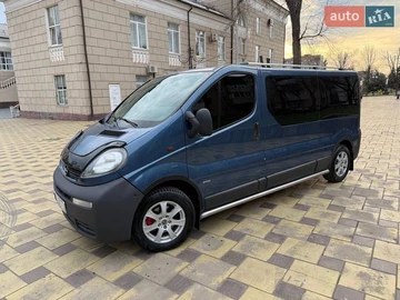 Авто Opel Vivaro 2003 № 8677551
