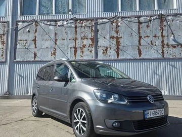 Авто Volkswagen Touran 2012 № 8677611