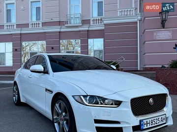 Авто Jaguar Xe 2017 № 8678203