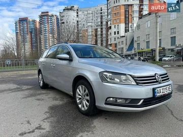 Авто Volkswagen Passat 2012 № 8678254