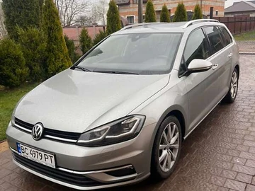 Авто Volkswagen Golf 2019 № 8678289