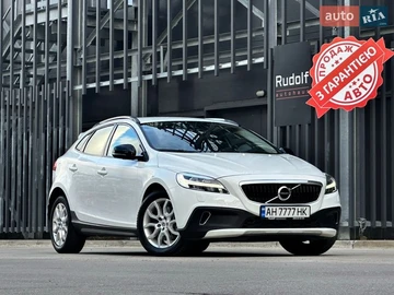 Авто Volvo V40 2016 № 8678295