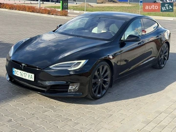 Авто Tesla Model S 2019 № 8678351