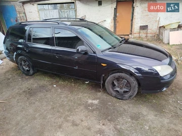Авто Ford Mondeo 2001 № 8678379