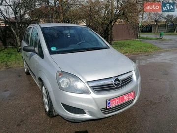 Авто Opel Zafira 2009 № 8678400