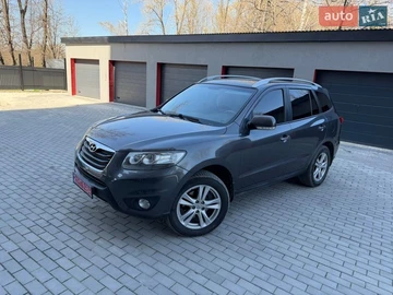 Авто Hyundai Santa Fe 2011 № 8678436