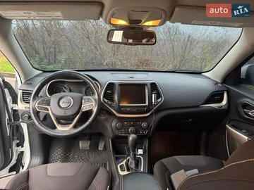 Авто Jeep Cherokee 2017 № 8678449