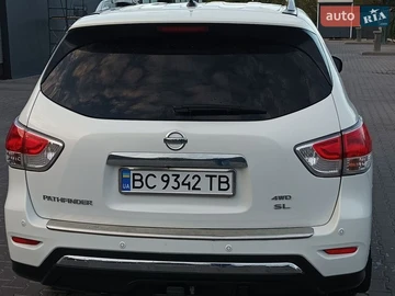 Авто Nissan Pathfinder 2013 № 8678451