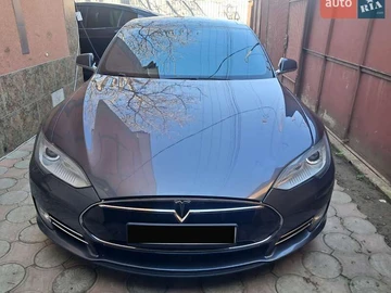 Авто Tesla Model S 2015 № 8678458