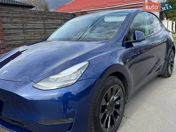 Авто Tesla Model Y 2022 № 8678525