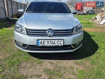 Авто Volkswagen Passat 2011 № 8678565