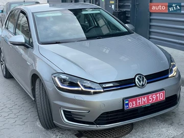 Авто Volkswagen E-Golf 2019 № 8678587