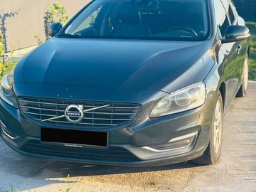 Авто Volvo V60 2013 № 8678590