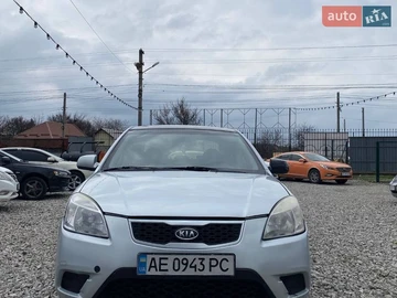 Авто KIA Rio 2008 № 8678707