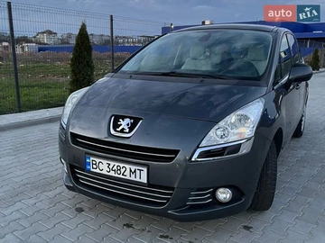 Авто Peugeot 5008 2009 № 8679010