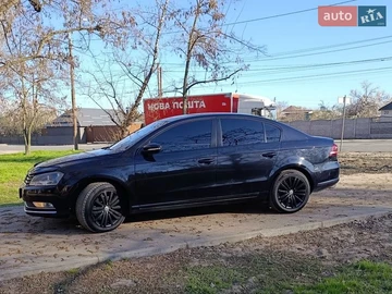 Авто Volkswagen Passat 2013 № 8679015