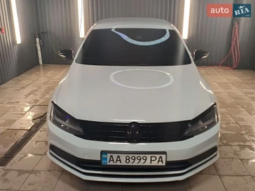 Авто Volkswagen Jetta 2016 № 8679031