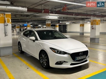 Авто Mazda 3 2018 № 8679041