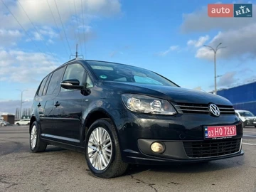 Авто Volkswagen Touran 2015 № 8679055