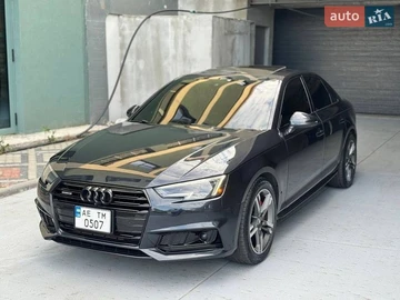 Авто Audi A4 2016 № 8679089