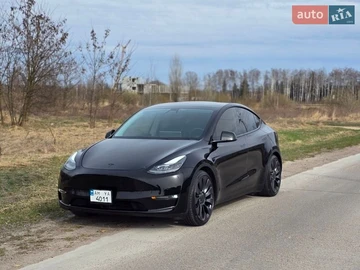Авто Tesla Model Y 2022 № 8679106