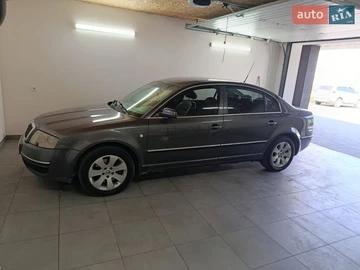 Авто Skoda Superb 2003 № 8679369