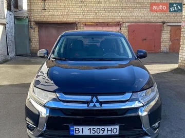 Авто Mitsubishi Outlander 2017 № 8679713