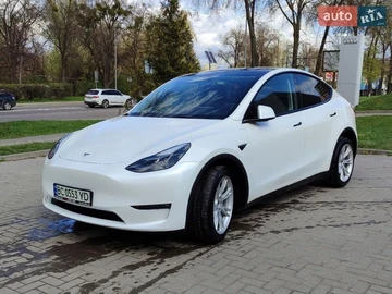 Авто Tesla Model Y 2023 № 8679830
