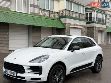 Авто Porsche Macan 2020 № 8680036