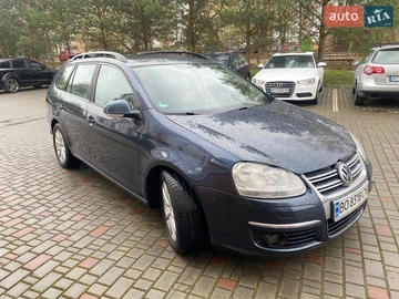 Авто Volkswagen Golf 2007 № 8680112