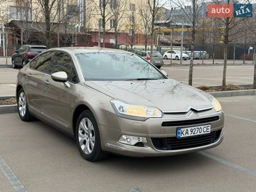 Авто Citroen C5 2012 № 8680117