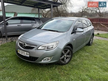 Авто Opel Astra 2011 № 8680134