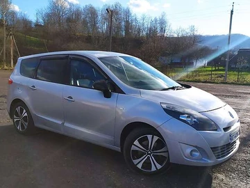 Авто Renault Grand Scenic 2011 № 8680139