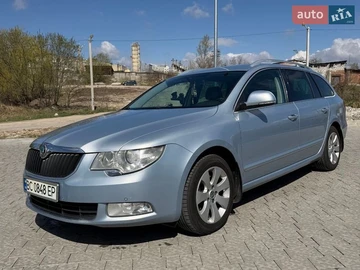 Авто Skoda Superb 2010 № 8680418