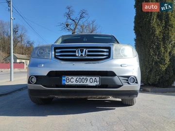 Авто Honda Pilot 2011 № 8680444