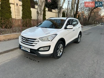 Авто Hyundai Santa Fe 2014 № 8680490