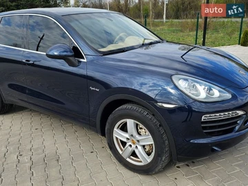 Авто Porsche Cayenne 2010 № 8680736
