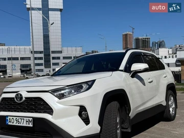 Авто Toyota Rav4 2019 № 8680741