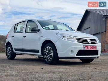 Авто Dacia Sandero 2008 № 8680836