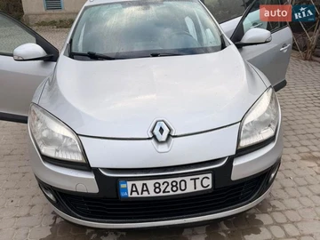 Авто Renault Megane 2012 № 8681084